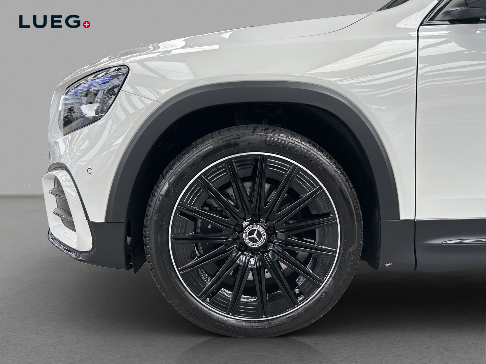 MERCEDES-BENZ GLB 250 4Matic 8G-Tronic-image-6