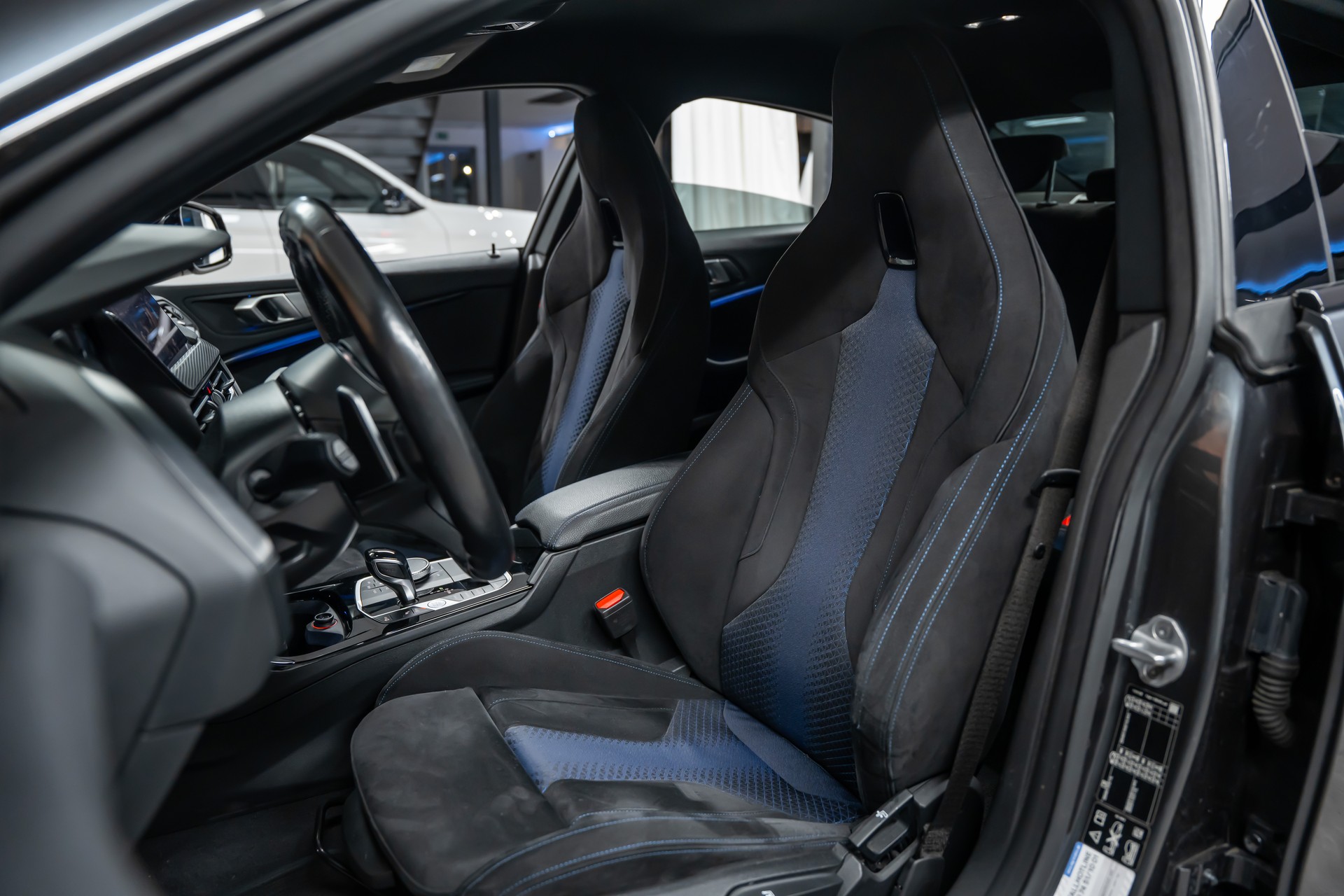 BMW M235i Gran Coupé xDrive Steptronic M Sport Pro *M-Shadow-Line*Alcantara*Fahrassistenz*-image-13