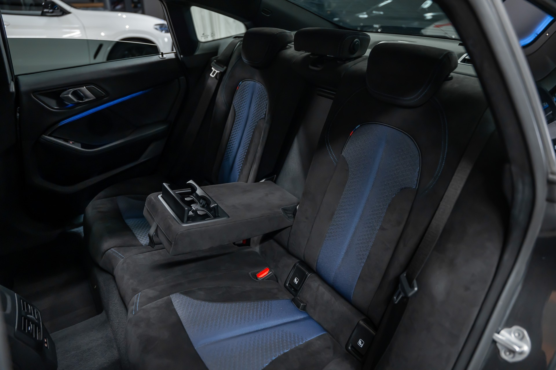 BMW M235i Gran Coupé xDrive Steptronic M Sport Pro *M-Shadow-Line*Alcantara*Fahrassistenz*-image-15