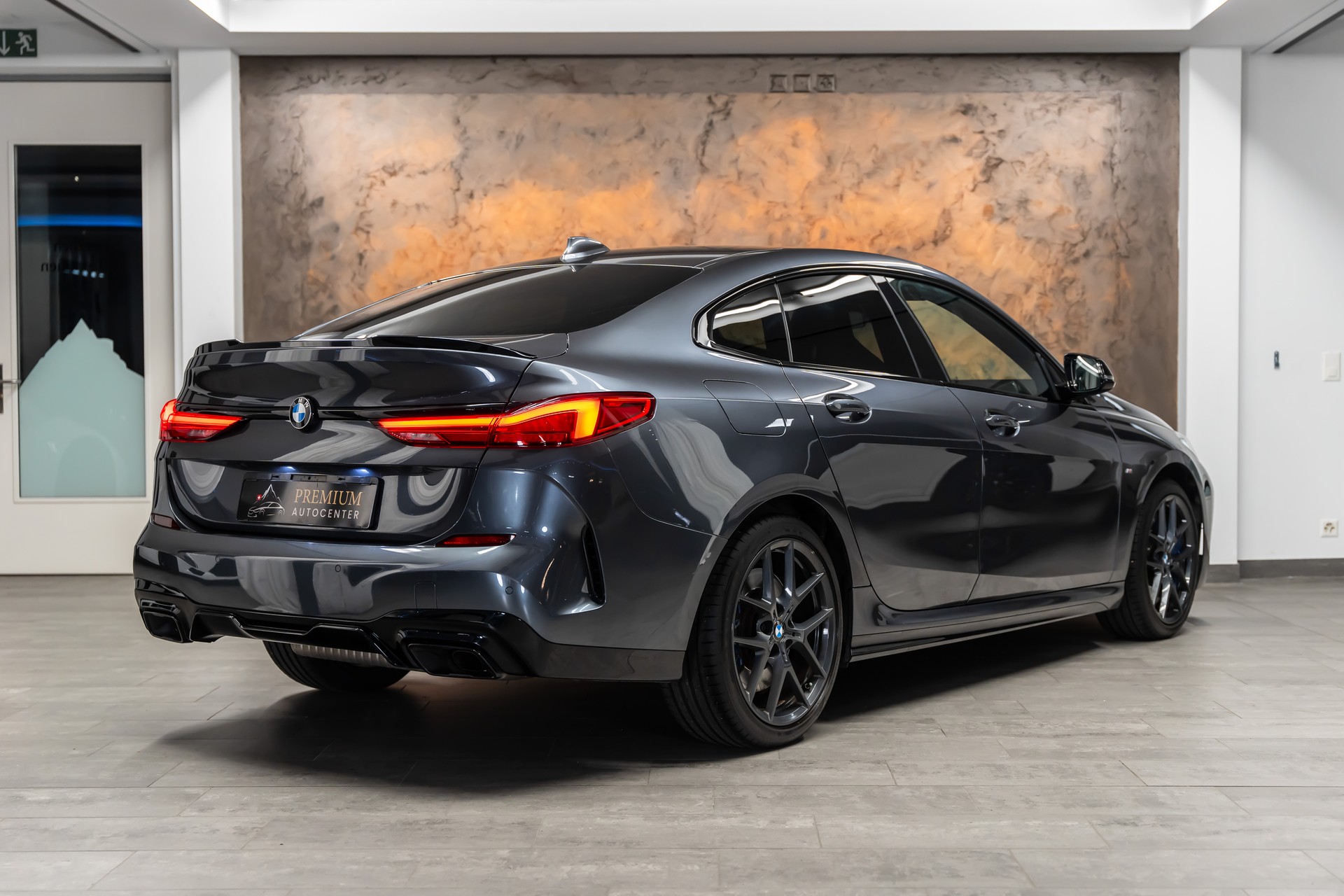 BMW M235i Gran Coupé xDrive Steptronic M Sport Pro *M-Shadow-Line*Alcantara*Fahrassistenz*-image-6