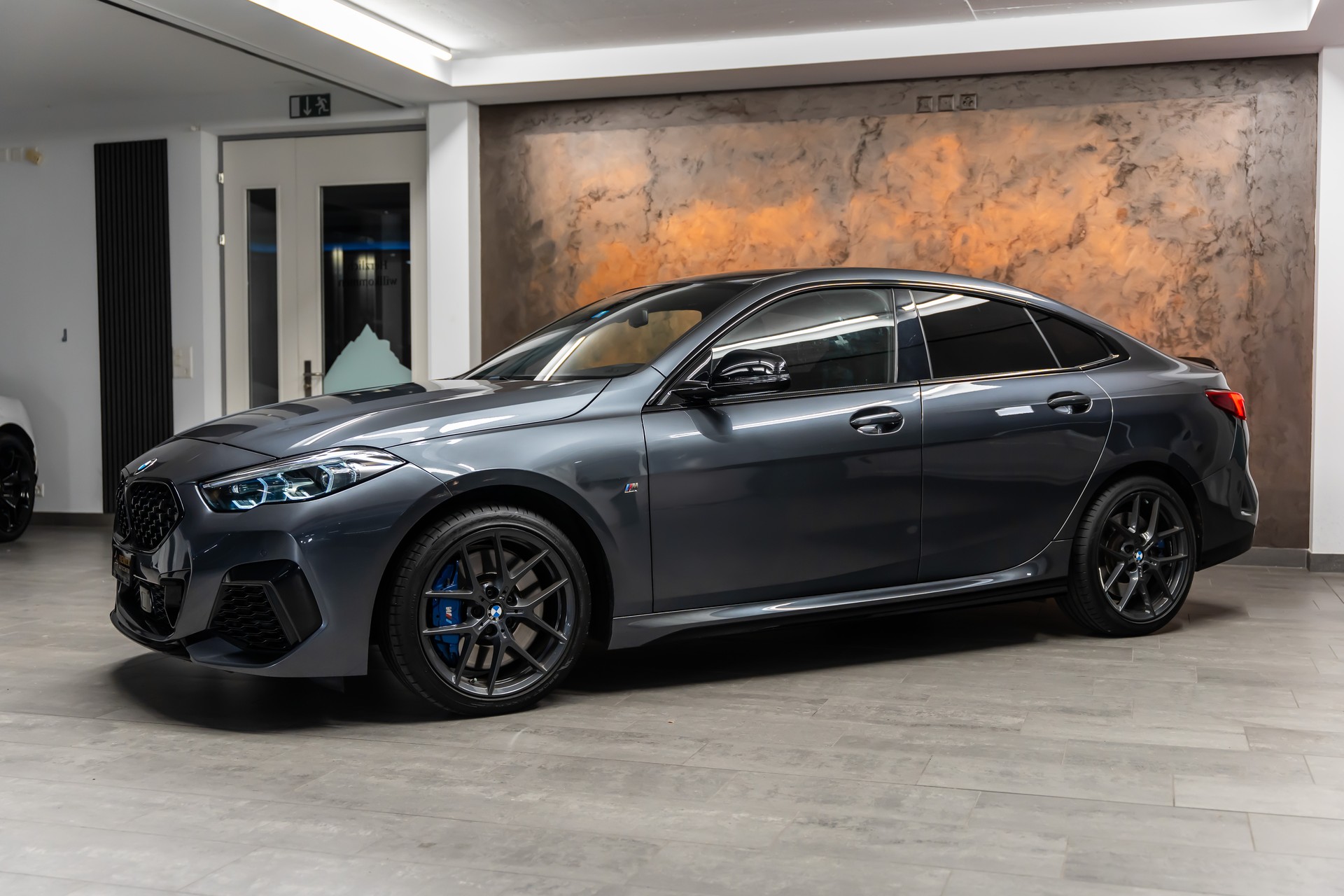 BMW M235i Gran Coupé xDrive Steptronic M Sport Pro *M-Shadow-Line*Alcantara*Fahrassistenz*-image-3