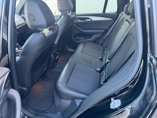 BMW X3 xDrive 48V 20d M Sport Steptronic-image-11