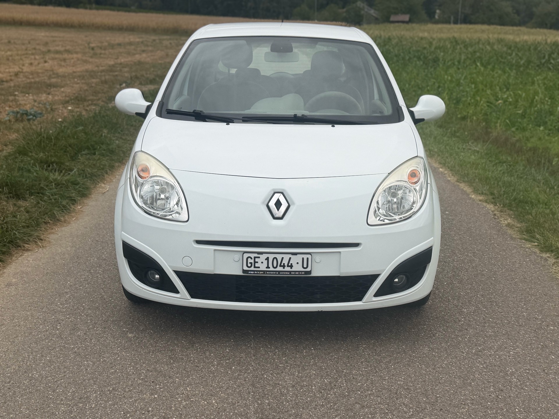 RENAULT Twingo 1.2 16V Initiale-image-1