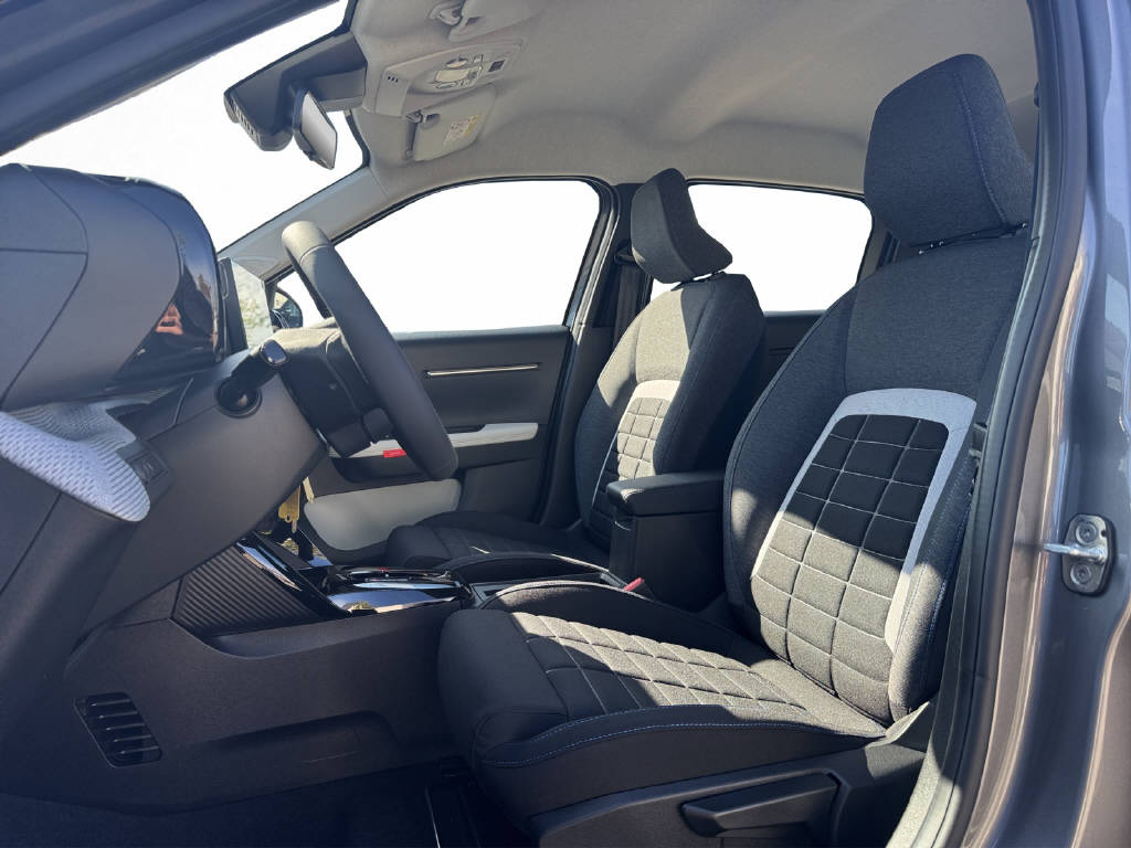 CITROEN C3 1.2 Hybrid Tonic+-image-10