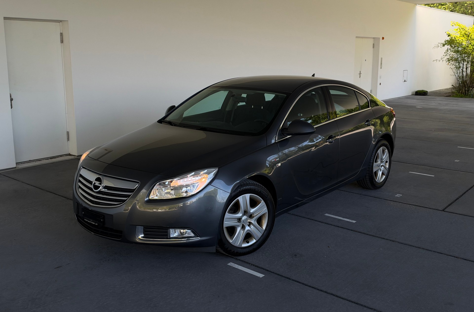 OPEL Insignia 1.8-image-0