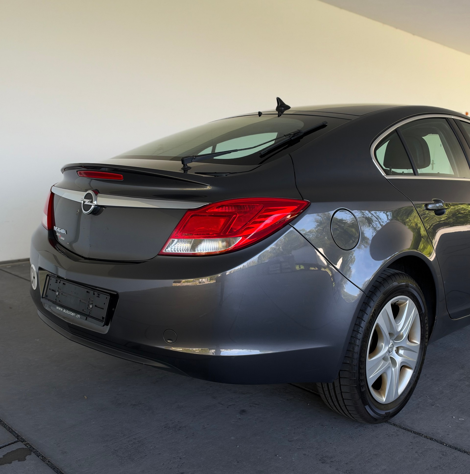 OPEL Insignia 1.8-image-6