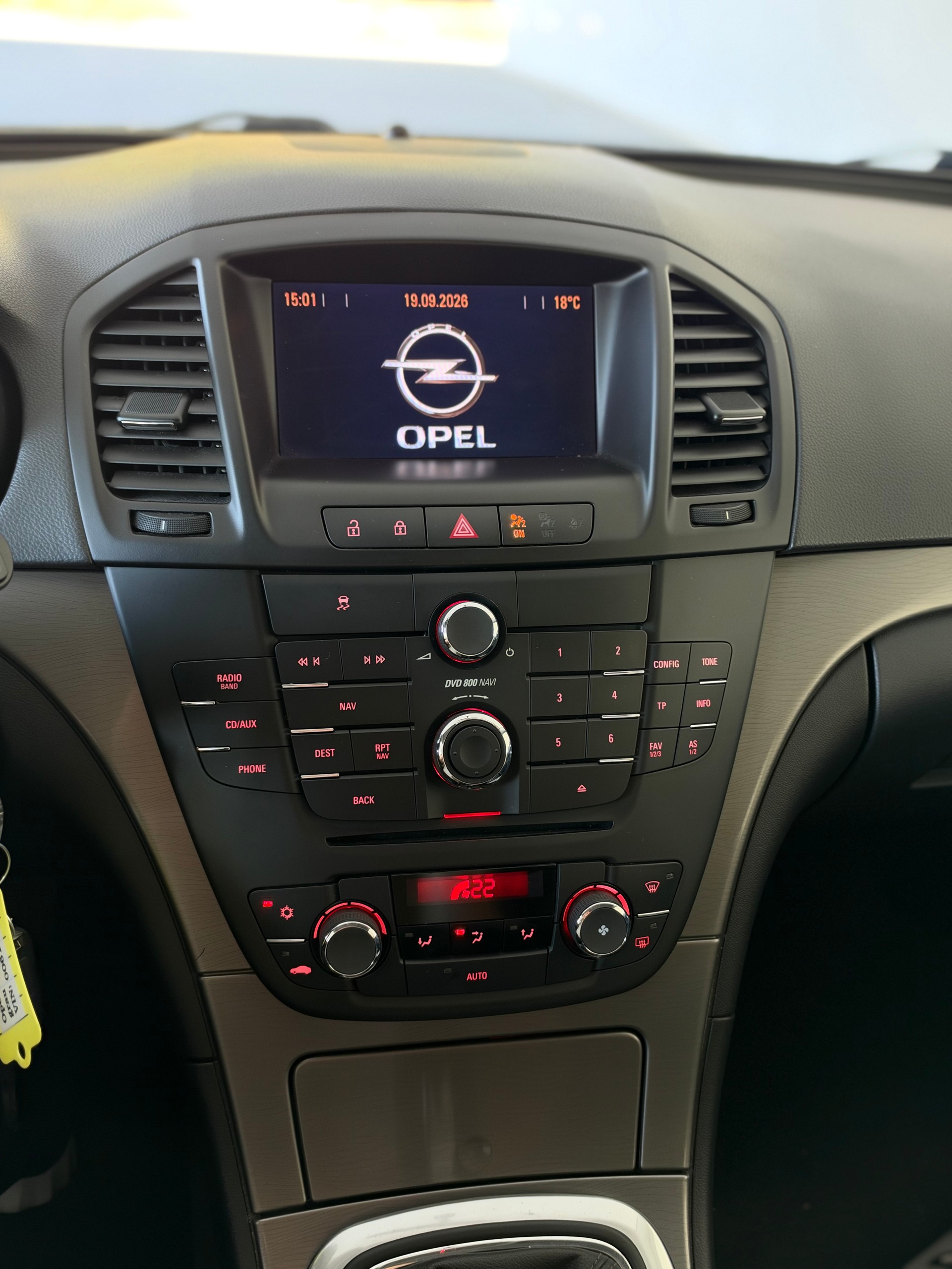 OPEL Insignia 1.8-image-8