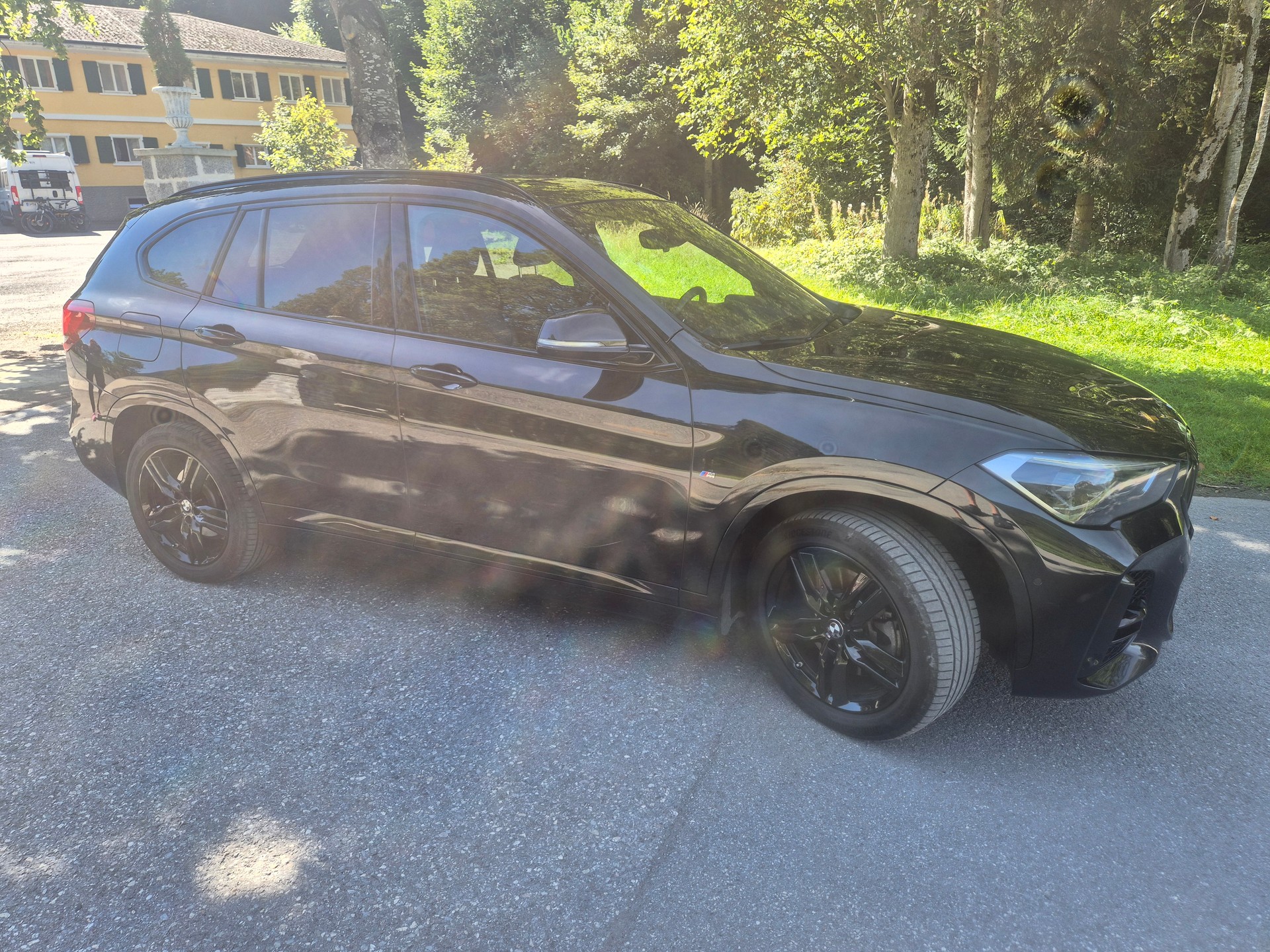 BMW X1 25ixDrive SAG-image-0