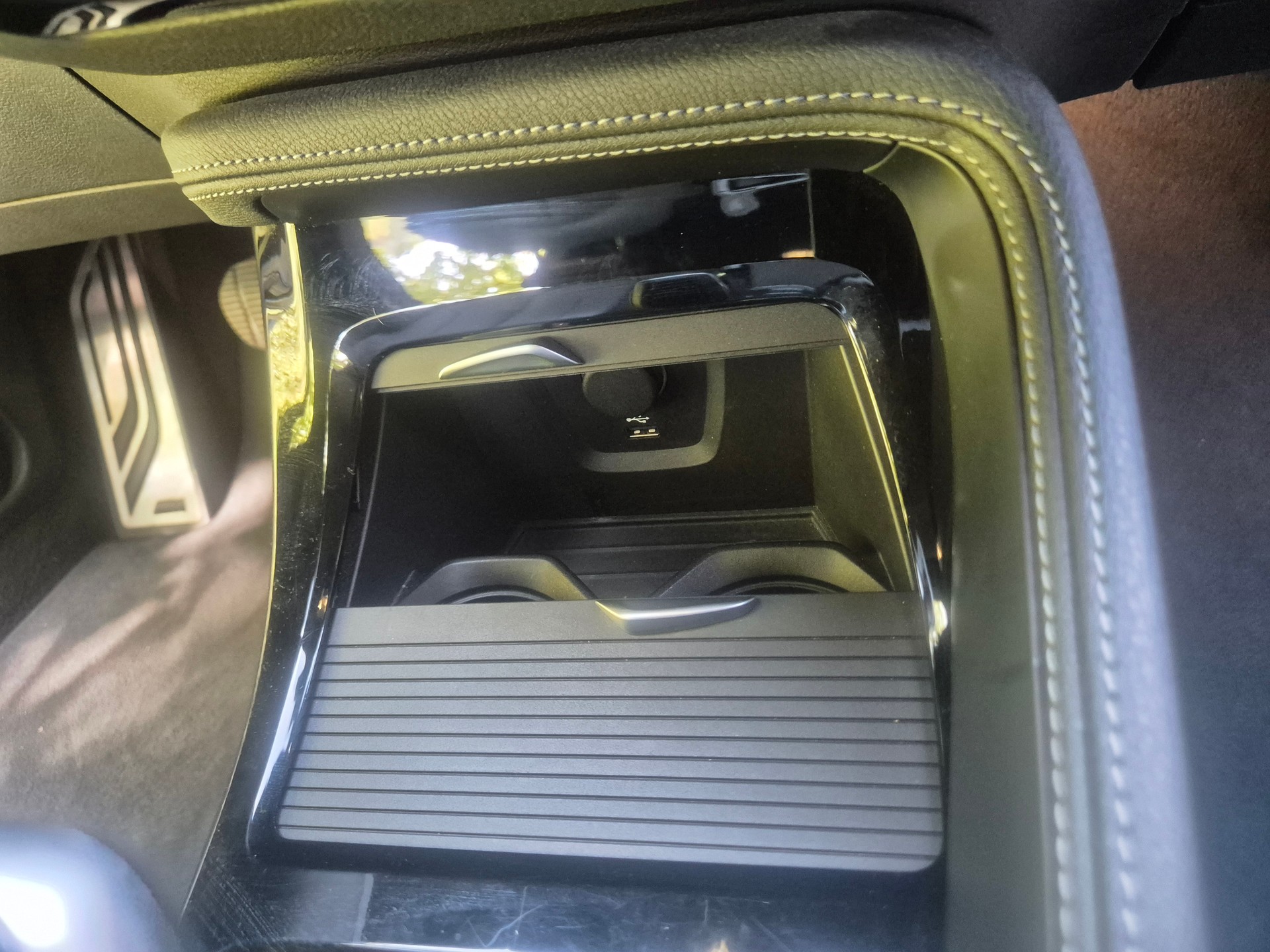 BMW X1 25ixDrive SAG-image-5