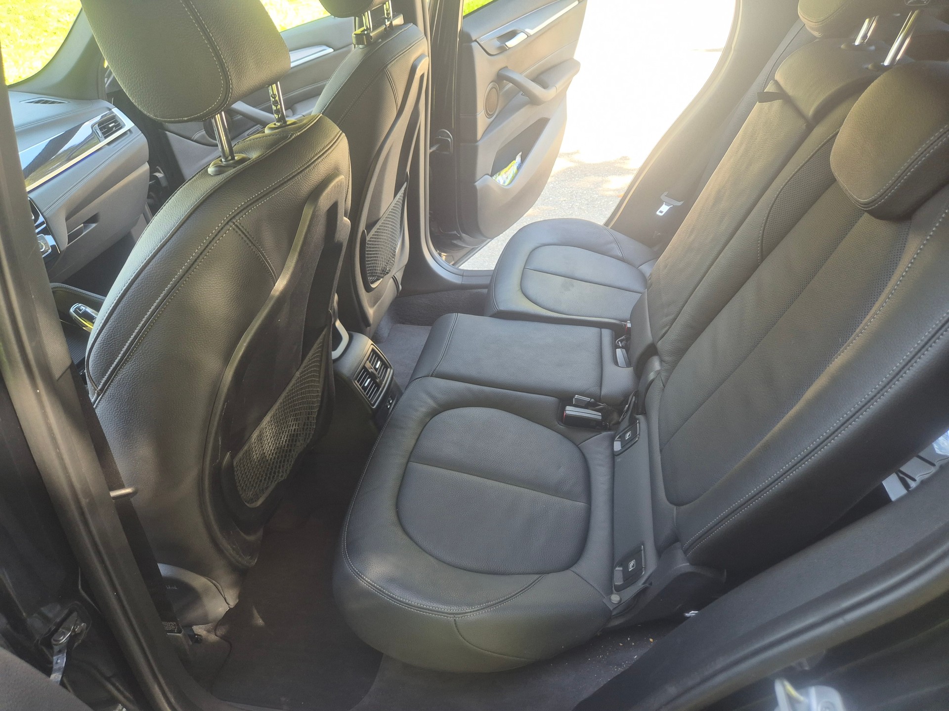 BMW X1 25ixDrive SAG-image-8