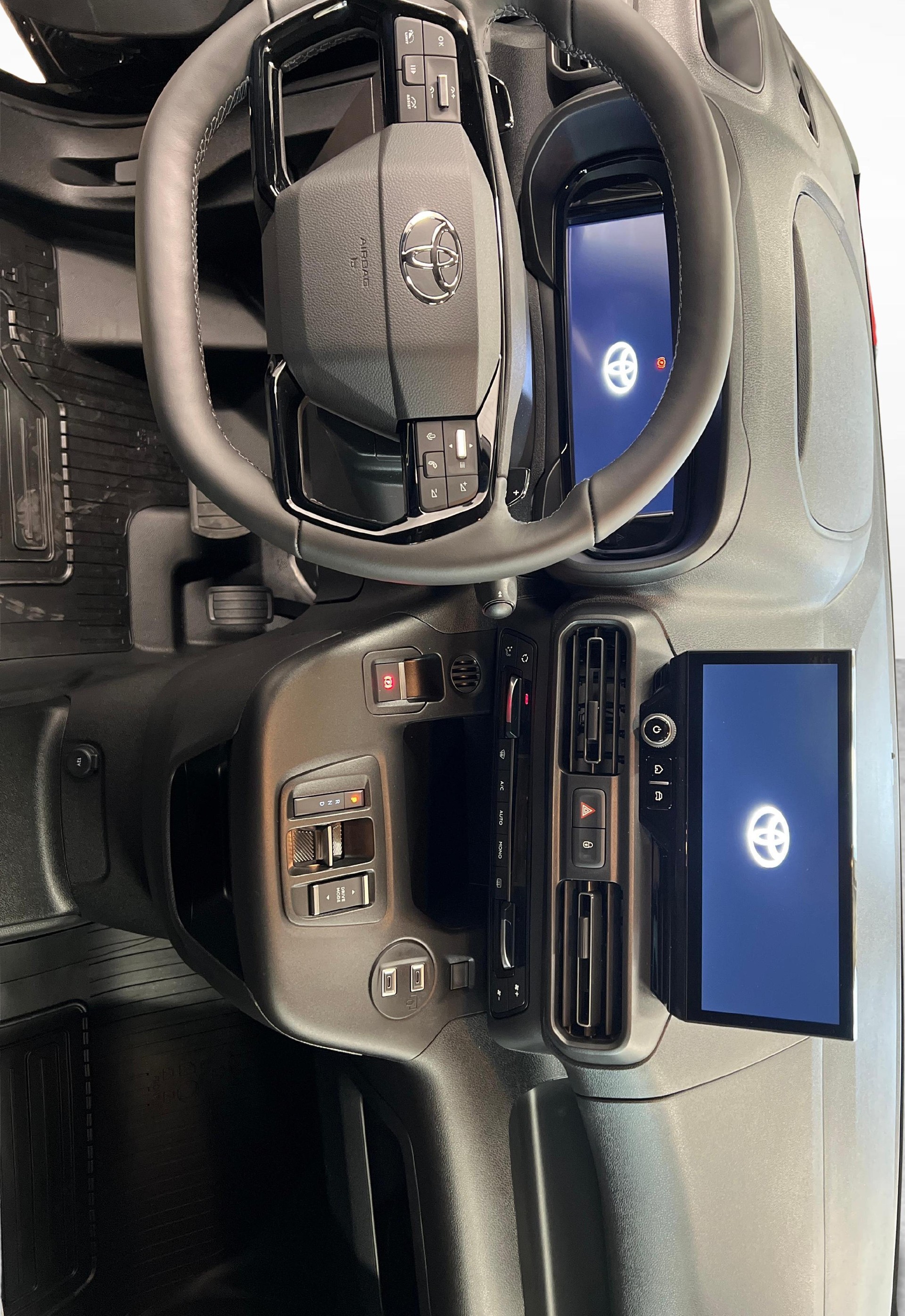 TOYOTA PROACE CITY Van L2 52KWh Advanced-image-9