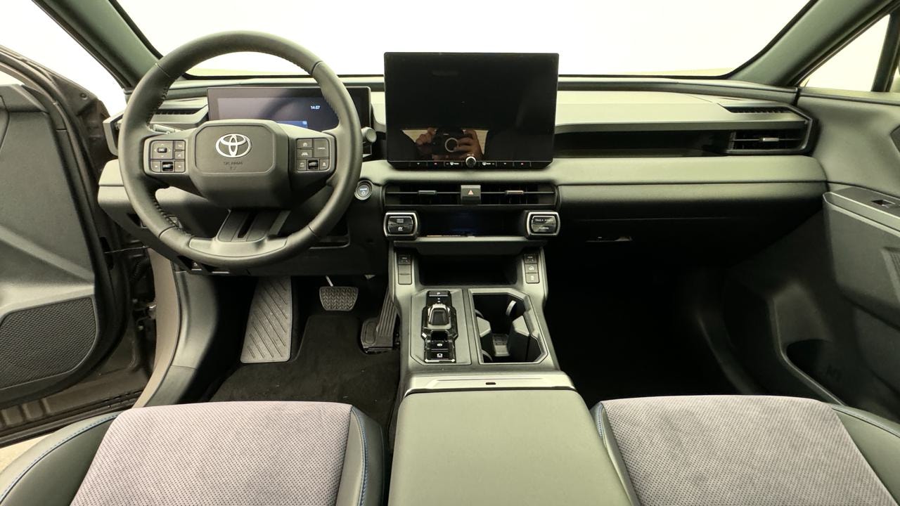 TOYOTA RAV-4 2.5 HSD Style e-CVT AWD-image-6