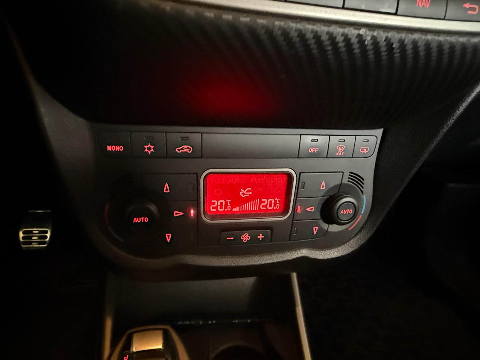 ALFA ROMEO MiTo 1.4 TB Quadrifoglio Verde-image-22