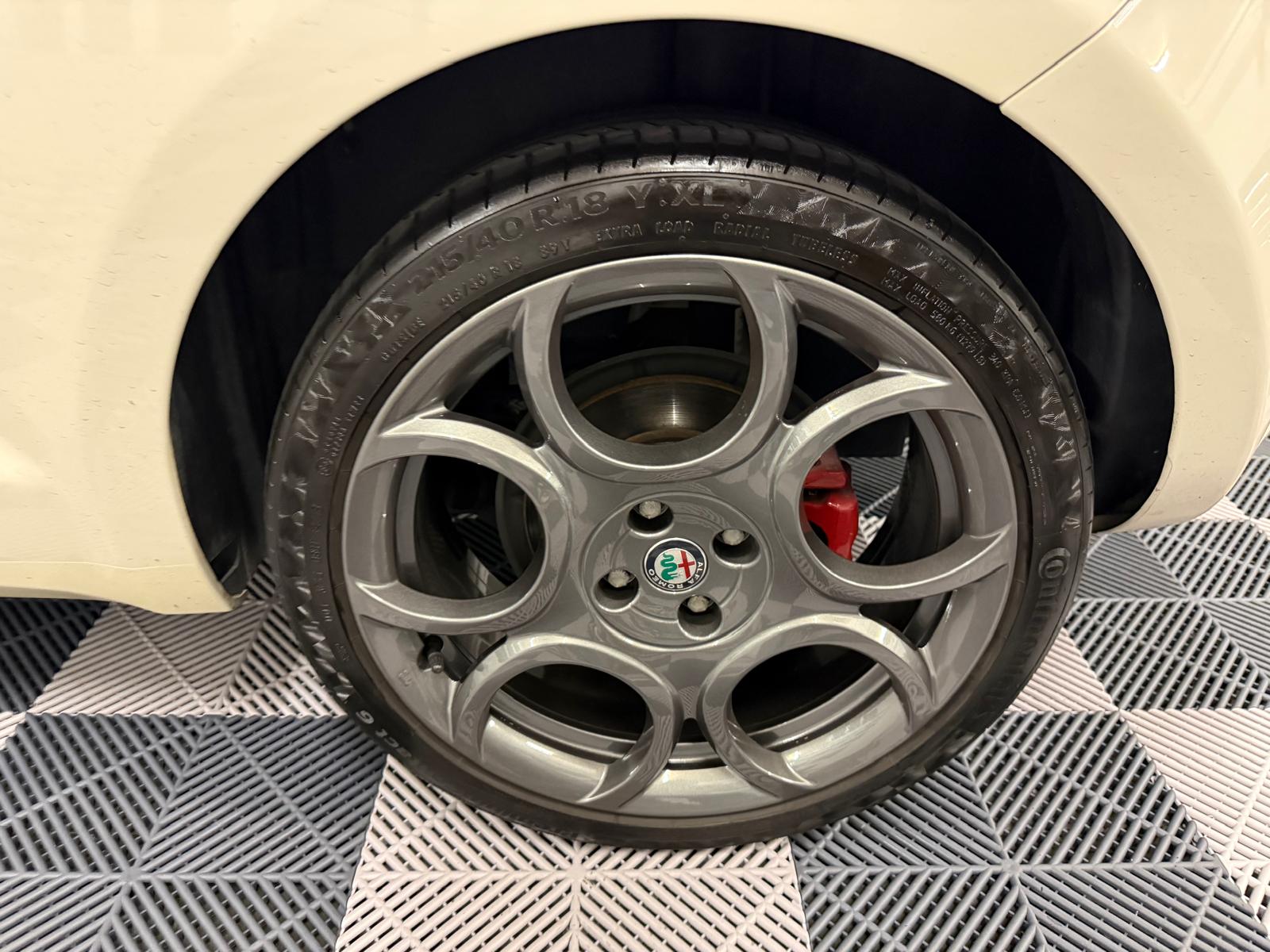 ALFA ROMEO MiTo 1.4 TB Quadrifoglio Verde-image-25