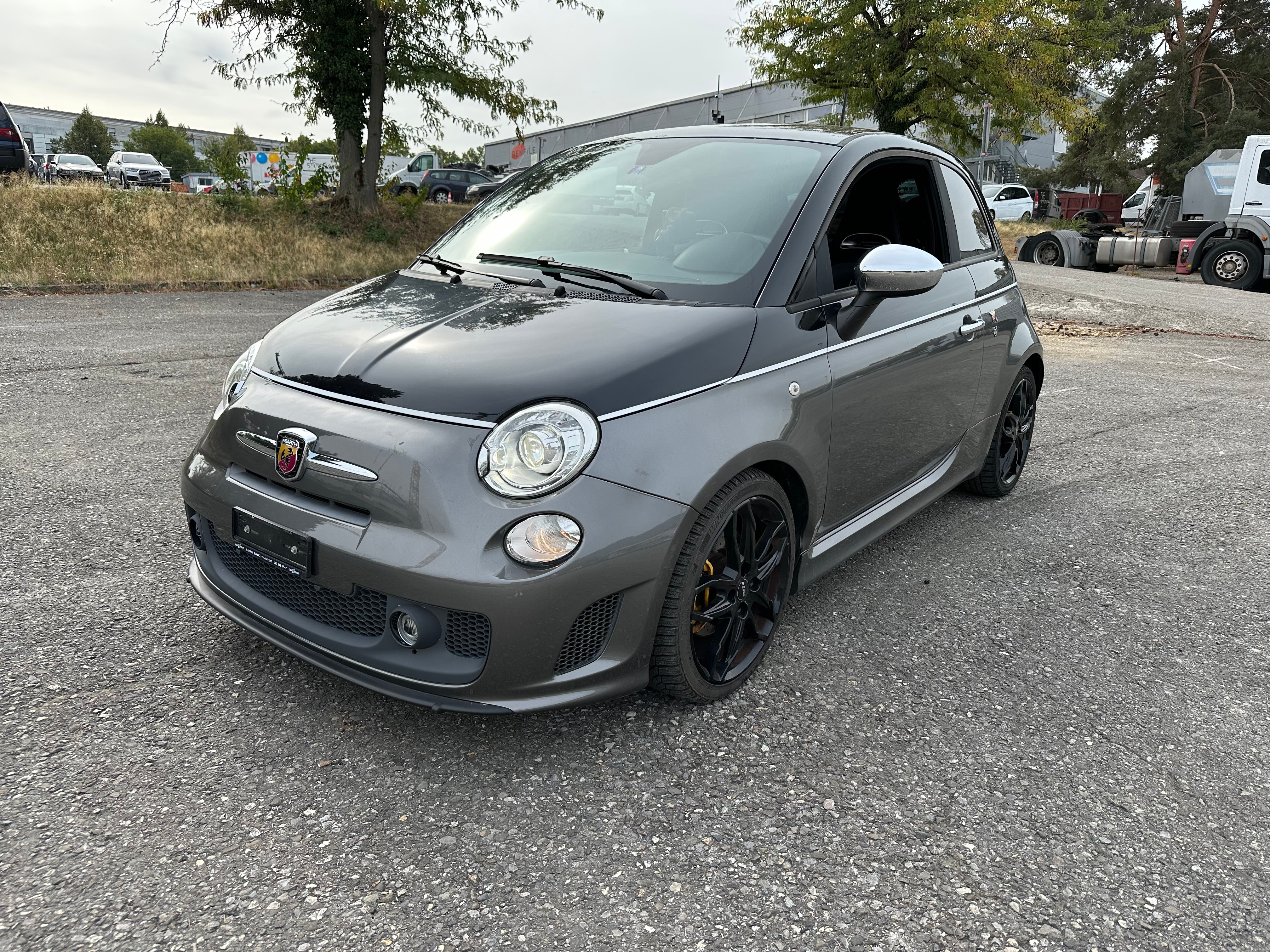 Car photo
