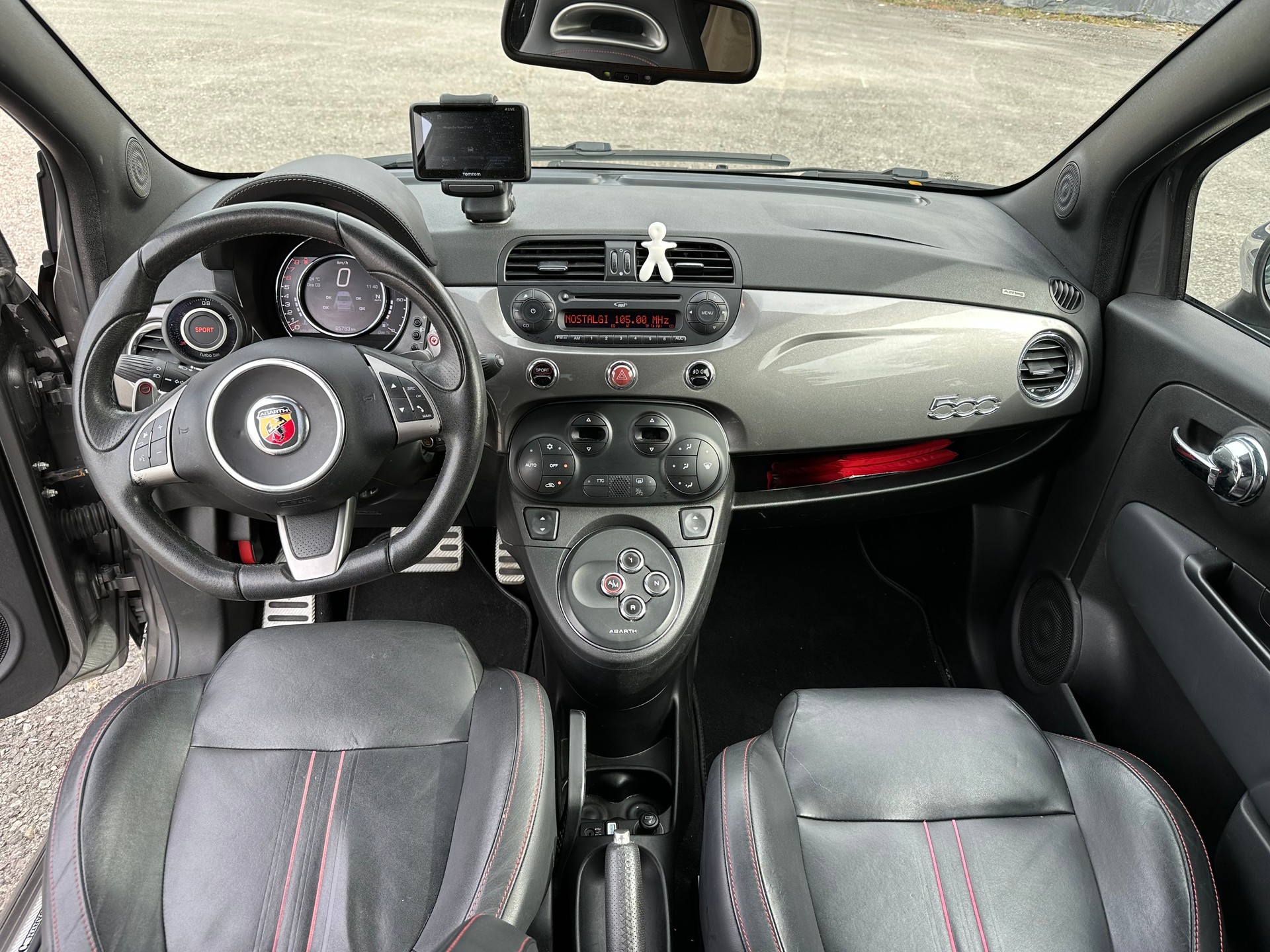 FIAT 595 1.4 16V Turbo Abarth Turismo Dualogic-image-4