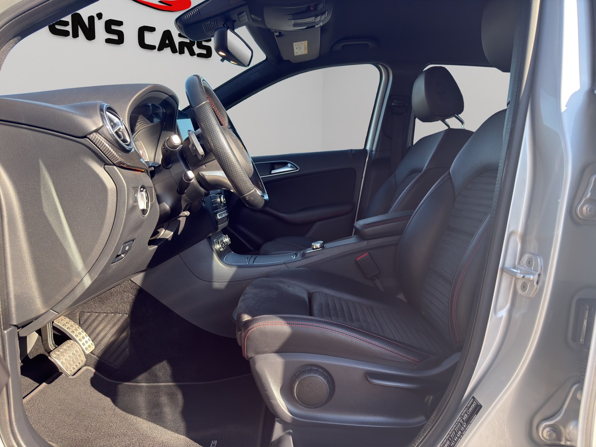 MERCEDES-BENZ B 220 CDI Swiss Star Edition AMG Line 4Matic-image-8