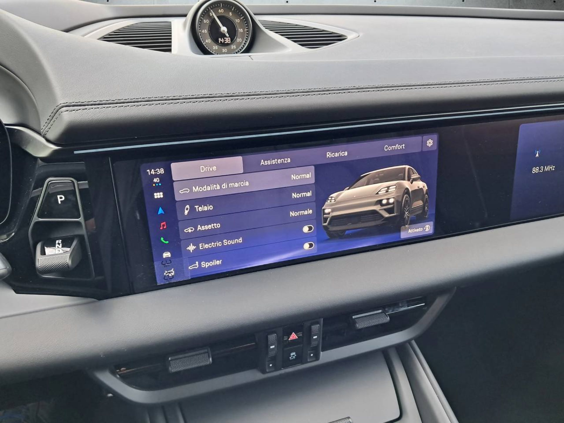 PORSCHE Macan Turbo-image-20