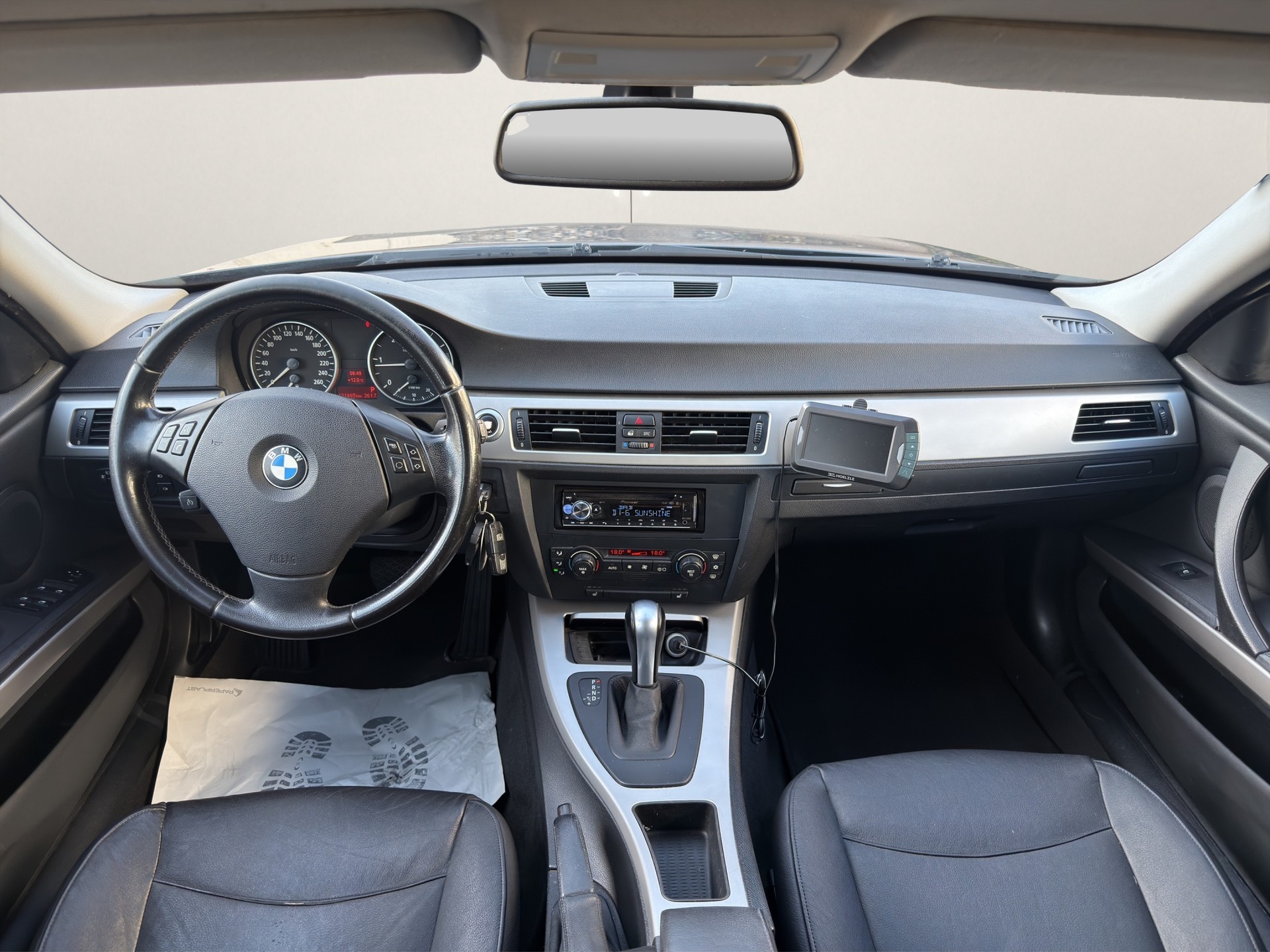 BMW 320d Touring more4you-image-9