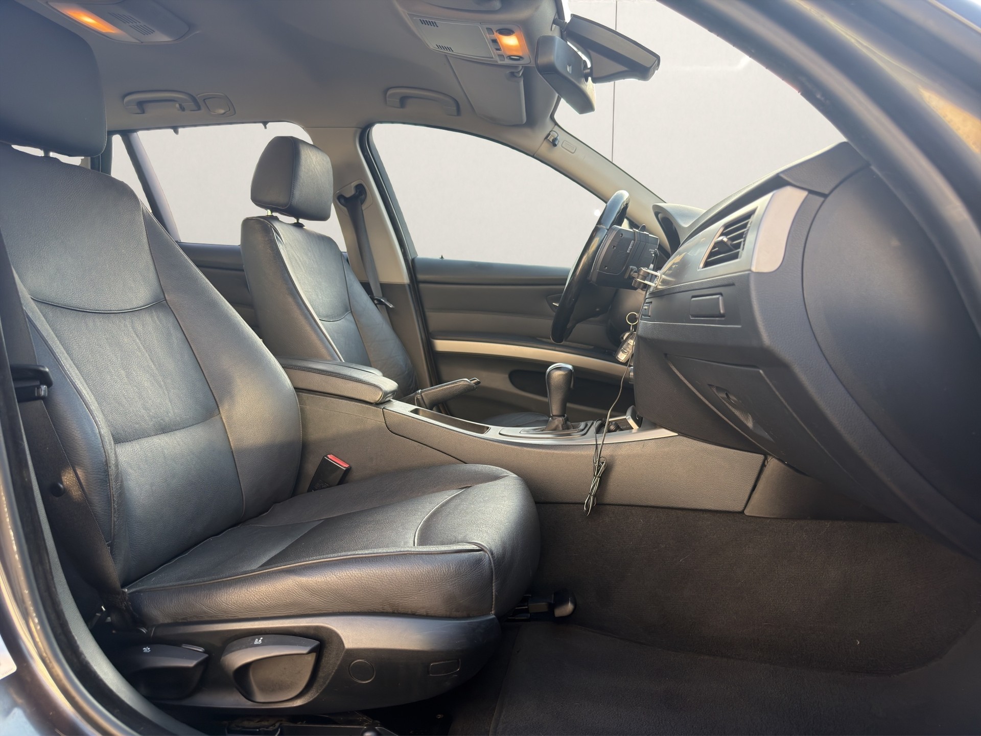 BMW 320d Touring more4you-image-13