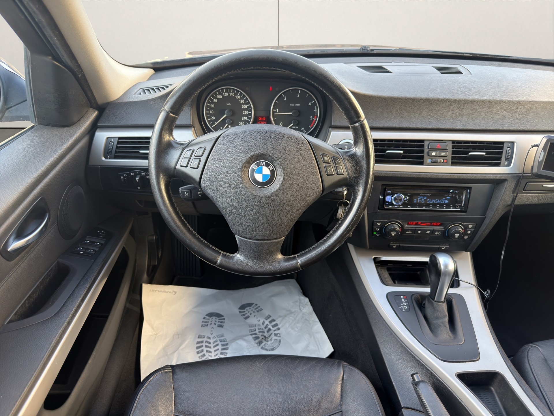 BMW 320d Touring more4you-image-10