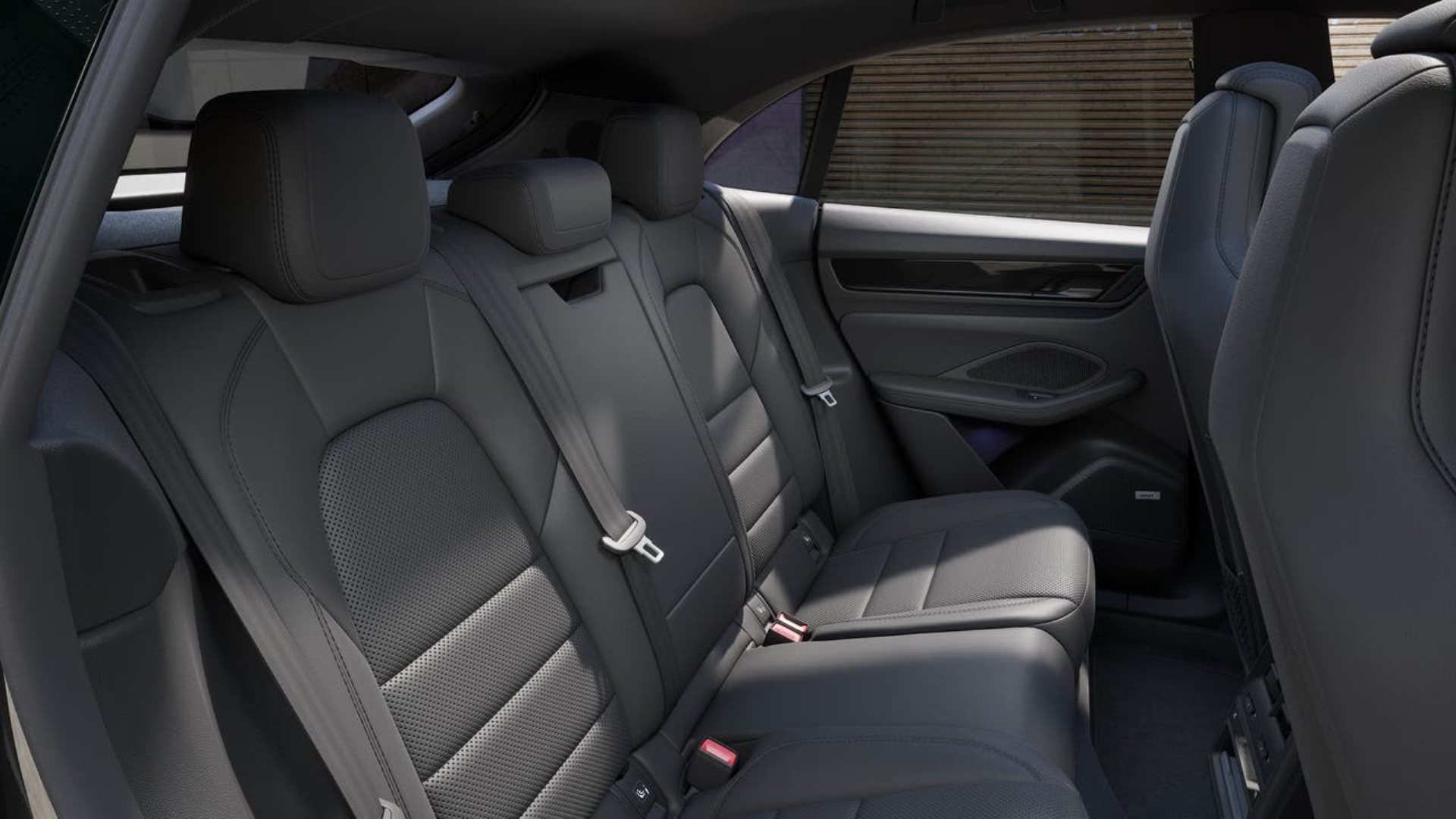 PORSCHE Macan 4-image-12