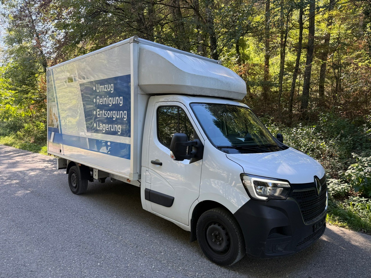 RENAULT Master P35 2.3 Blue dCi 145 L3 Grand Volume-image-0