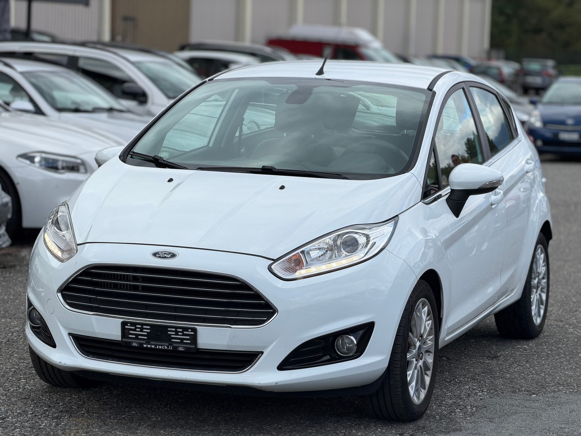 FORD Fiesta 1.0 SCTi Titanium-image-2