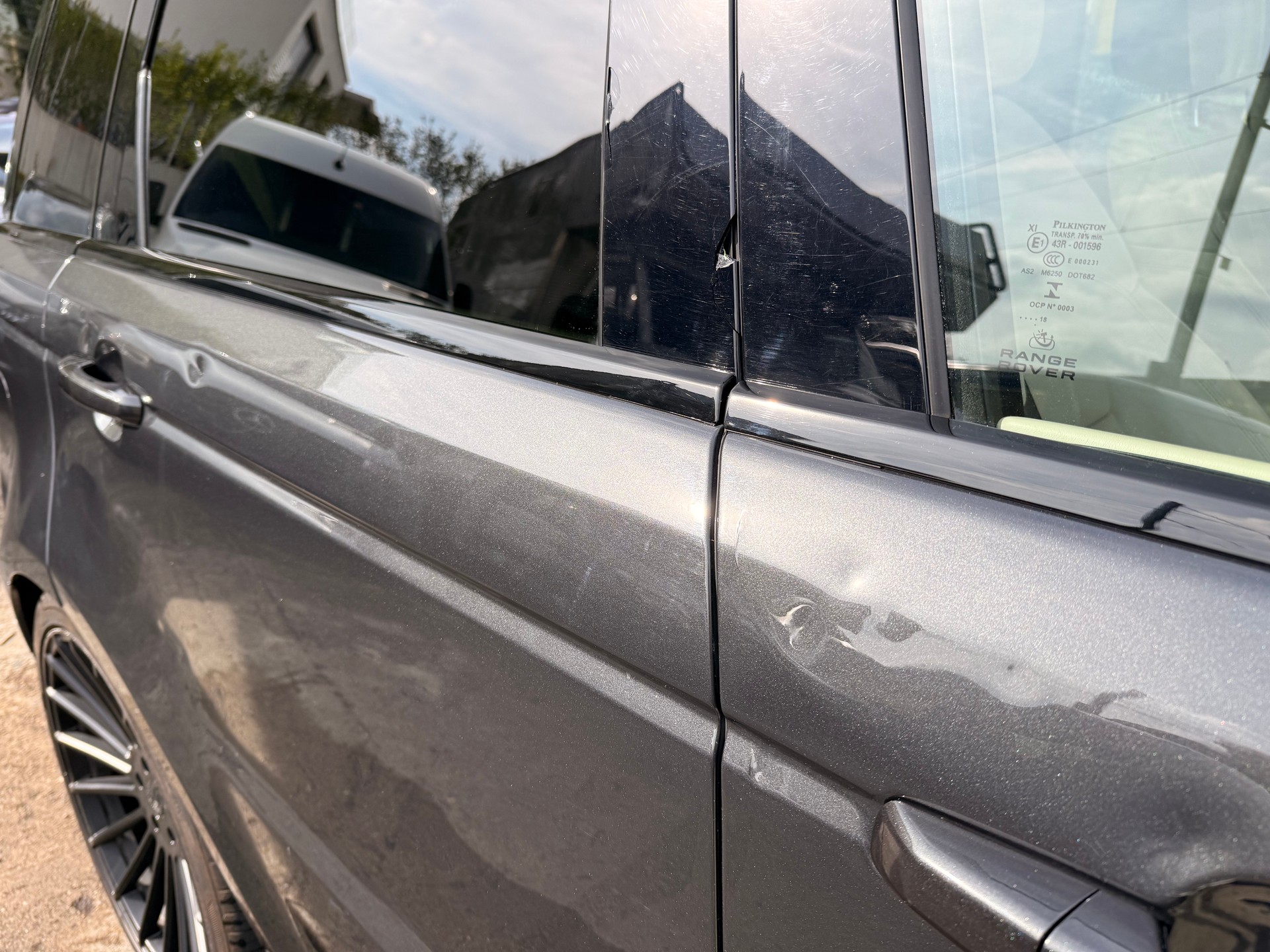 LAND ROVER Range Rover Sport 3.0 SDV6 HSE Automatic-image-6