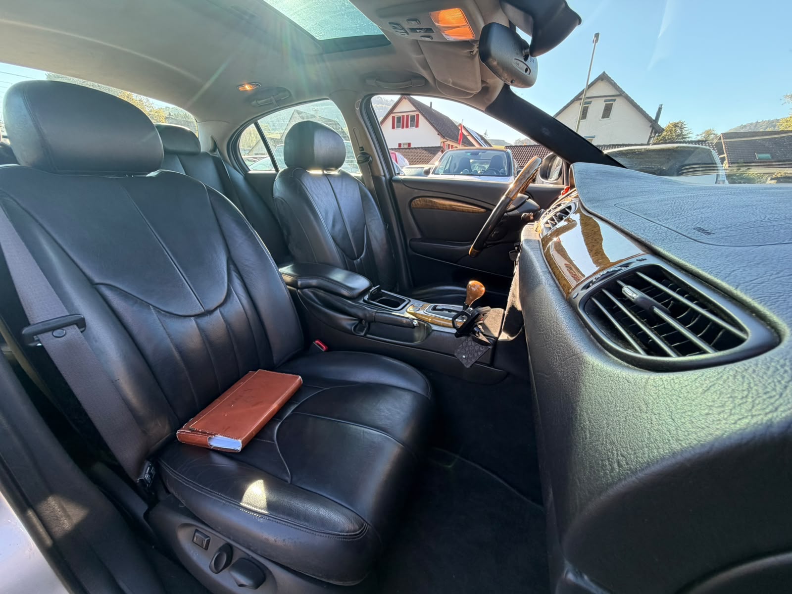 JAGUAR S-Type 4.0 V8-image-17
