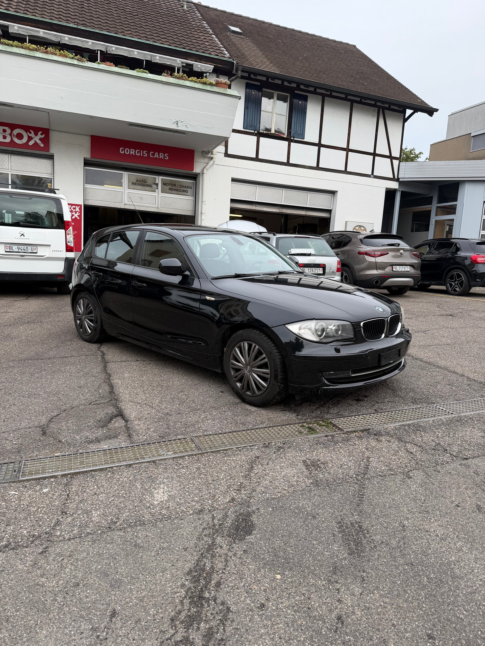 BMW 120i AccessPlus-image-2