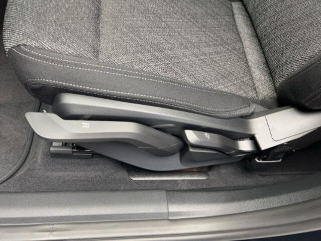 BMW X1 U11 20i sDrive-image-12