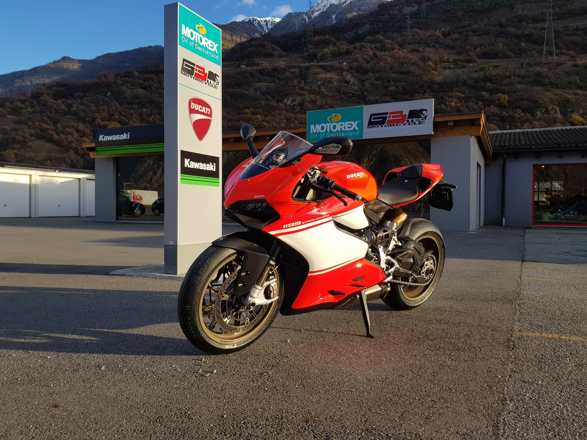 DUCATI Panigale 1199 Superleggera ABS-image-2
