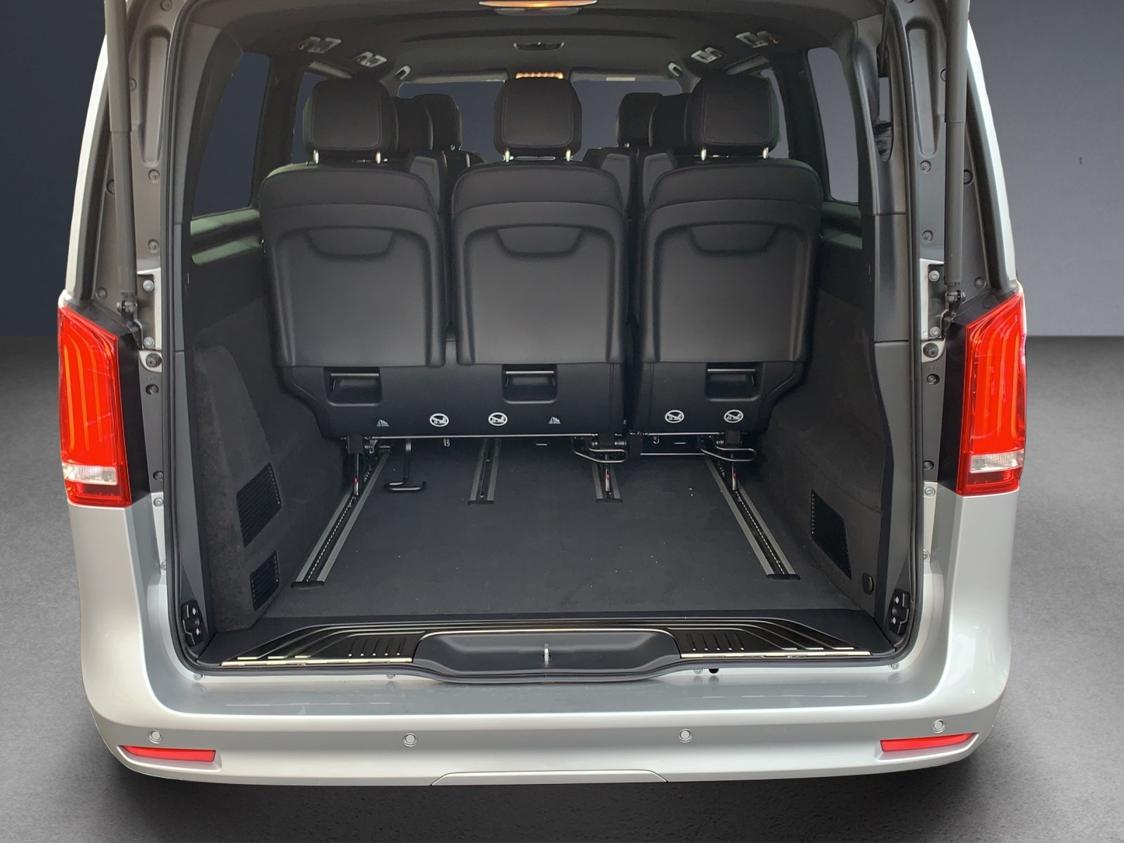 Image MERCEDES-BENZ EQV-300 EQV 300 extralang