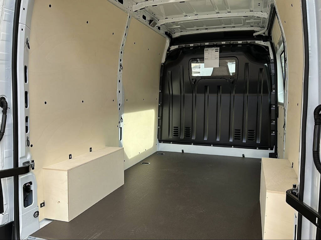 RENAULT Master Kastenwagen KW Frontantrieb L2H2 3.5t 2.3 Blue dCi 180 E6-image-14