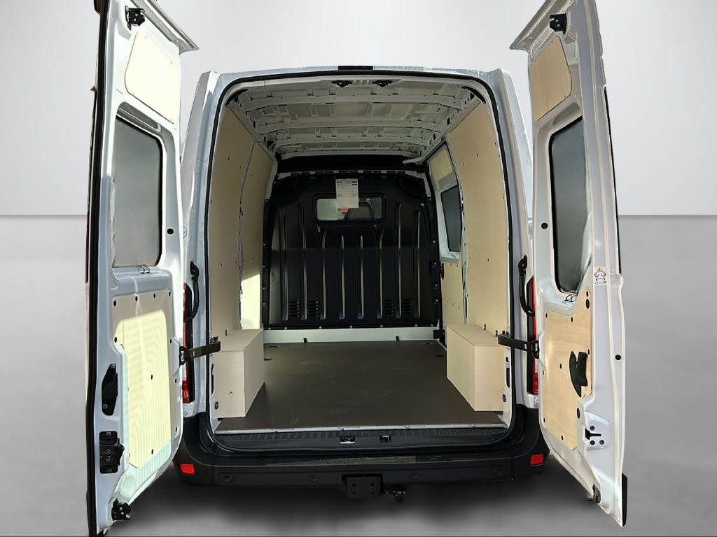 RENAULT Master Kastenwagen KW Frontantrieb L2H2 3.5t 2.3 Blue dCi 180 E6-image-12