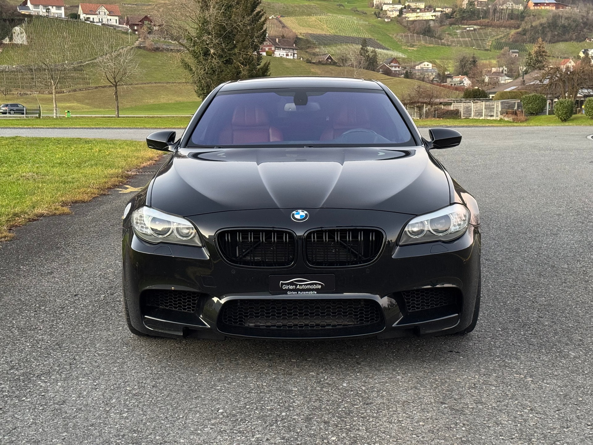 BMW M5 mit M-Driver`s package-image-2