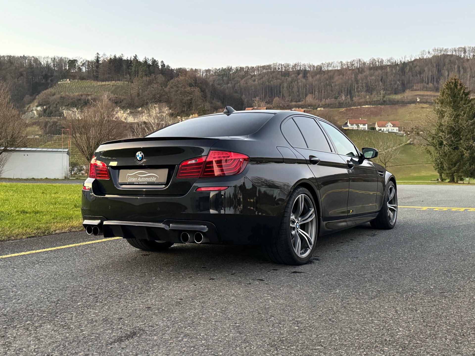 BMW M5 mit M-Driver`s package-image-6
