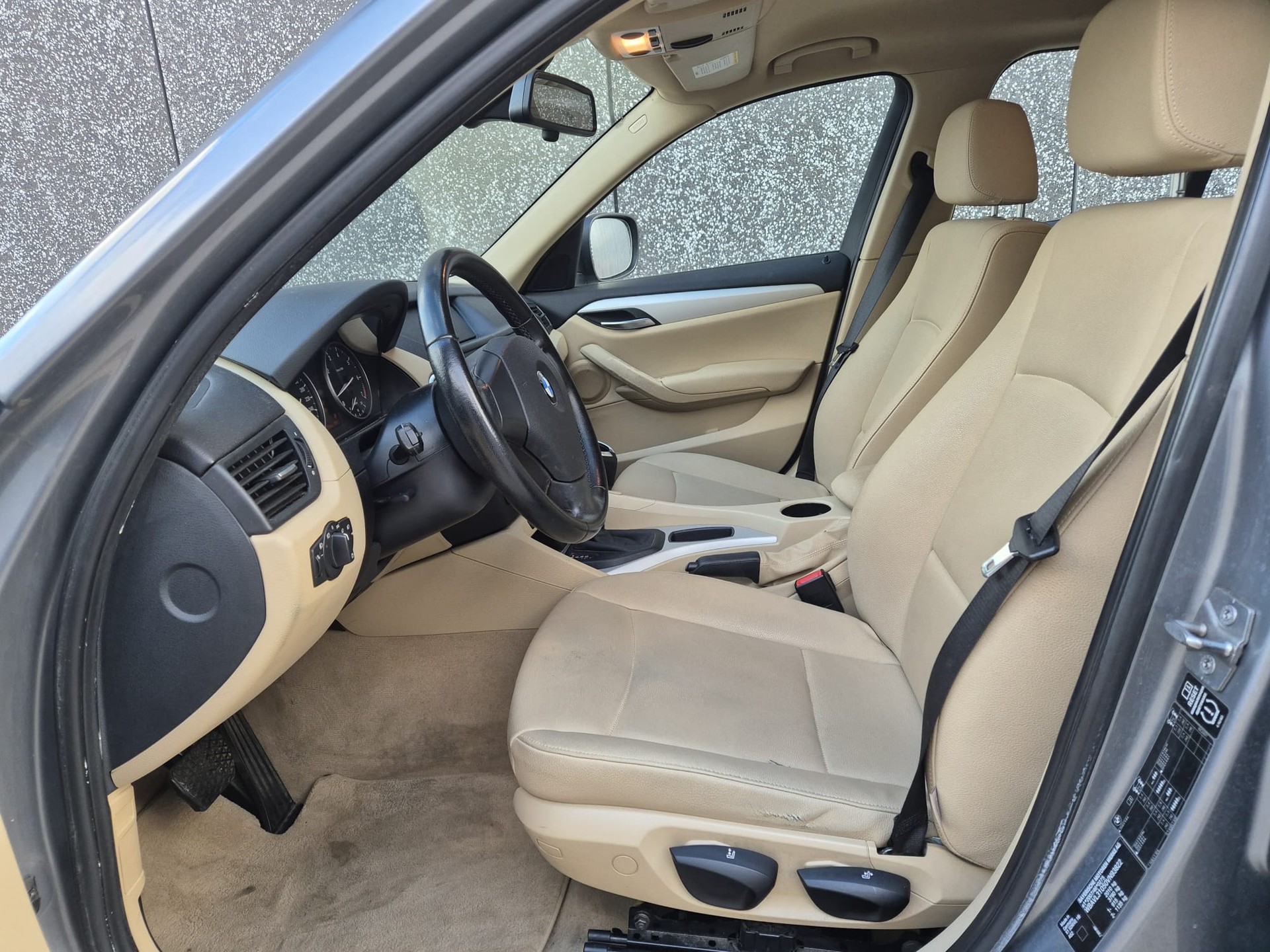 BMW X1 sDrive 18i Steptronic-image-7