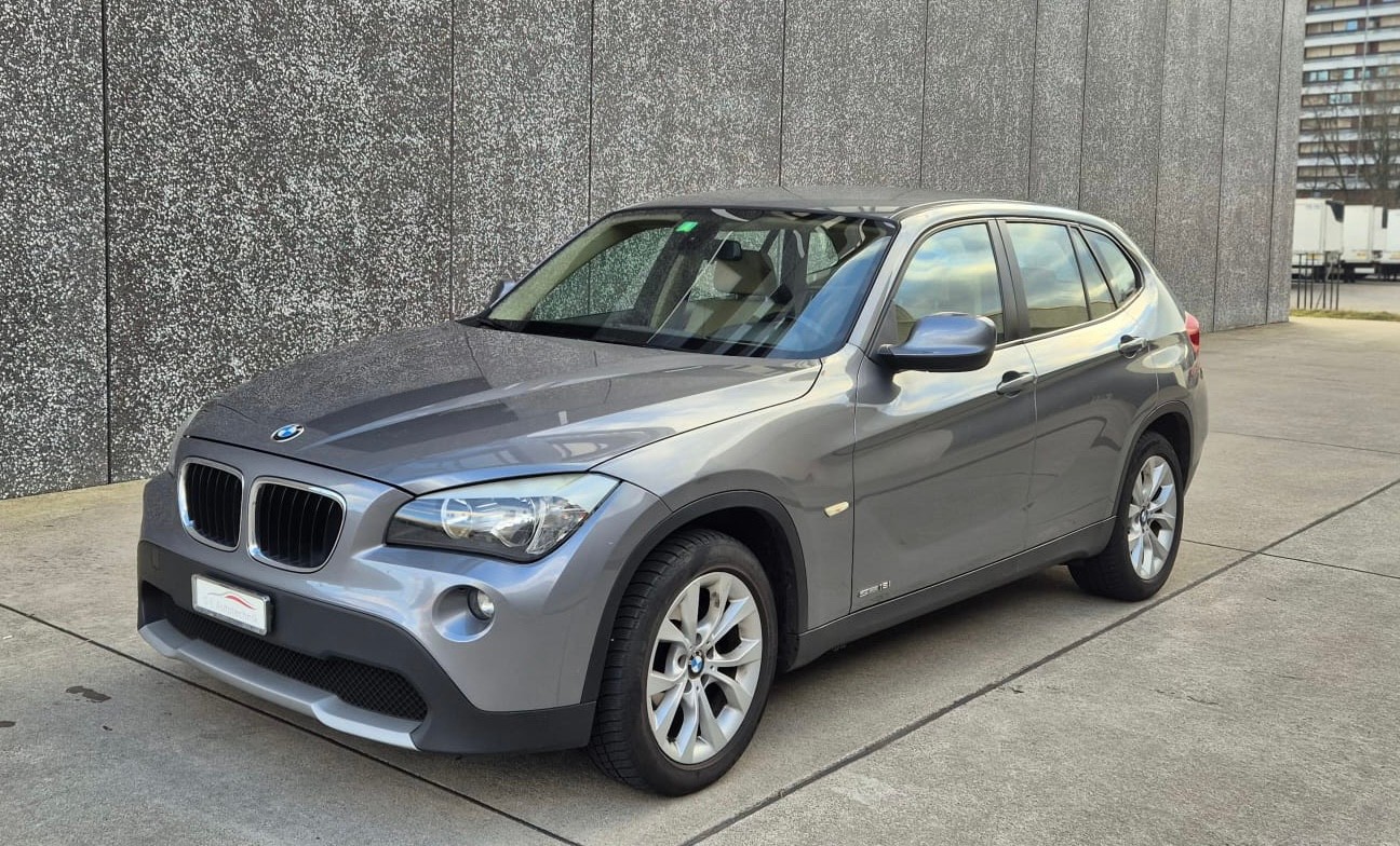BMW X1 sDrive 18i Steptronic-image-0