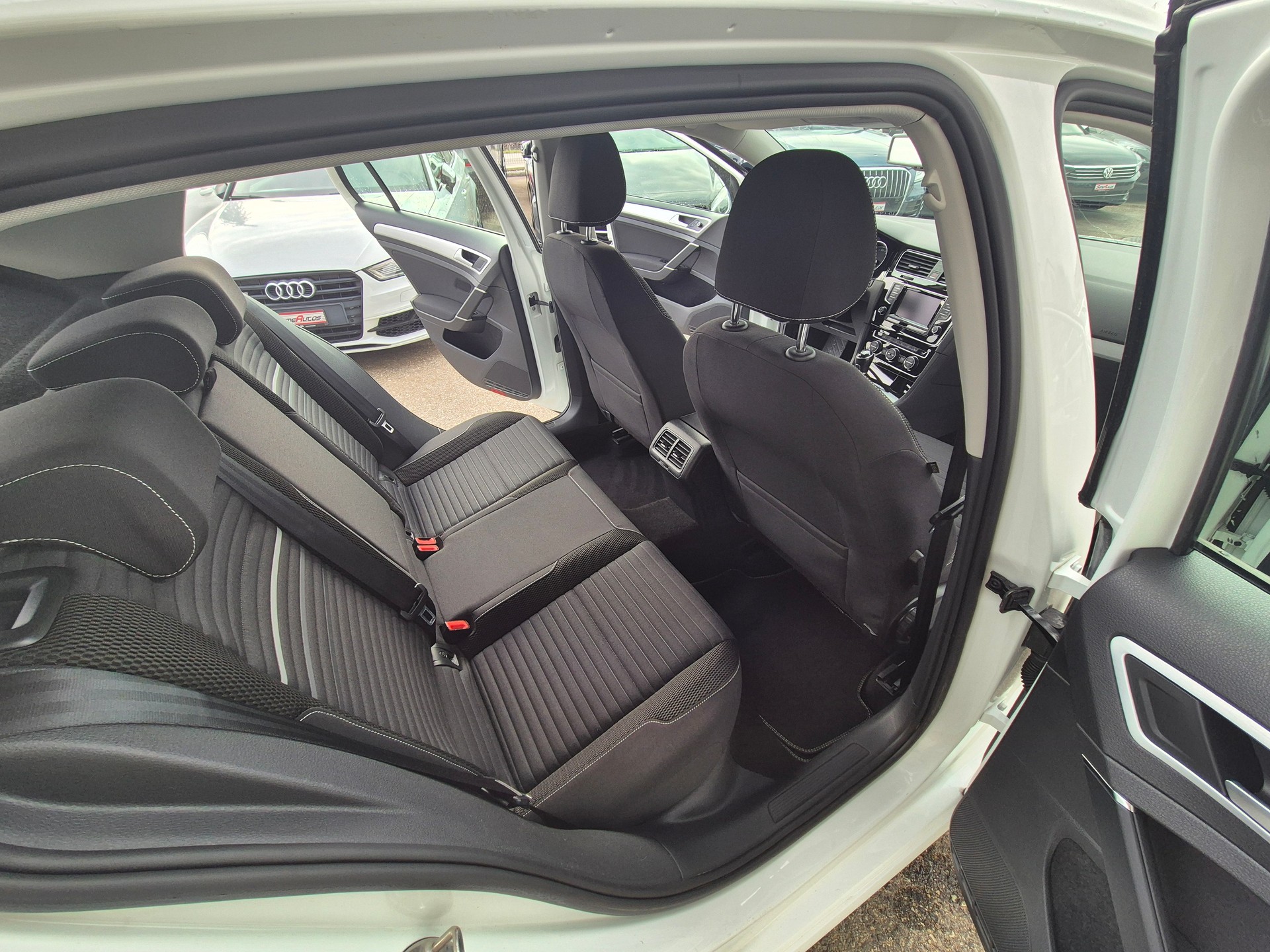 VW Golf 1.2 TSI Cup-image-8