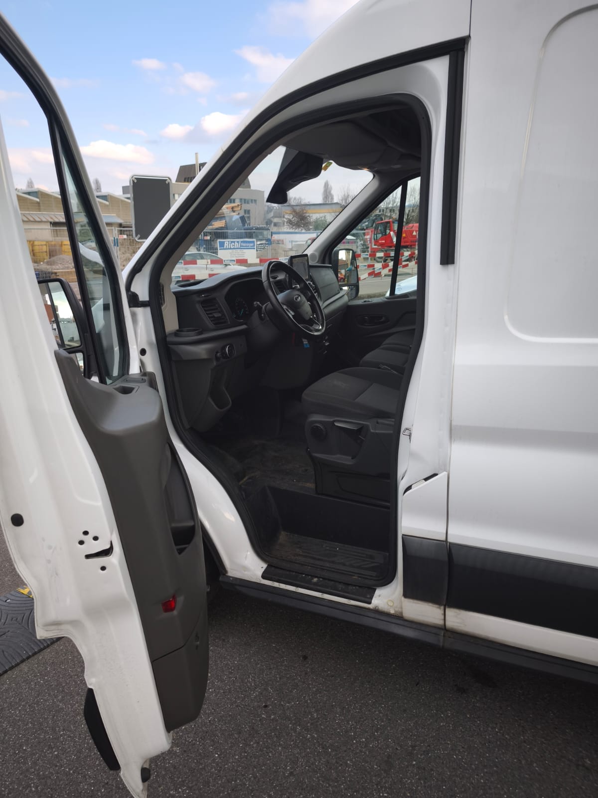 FORD 350L 4x4-image-7