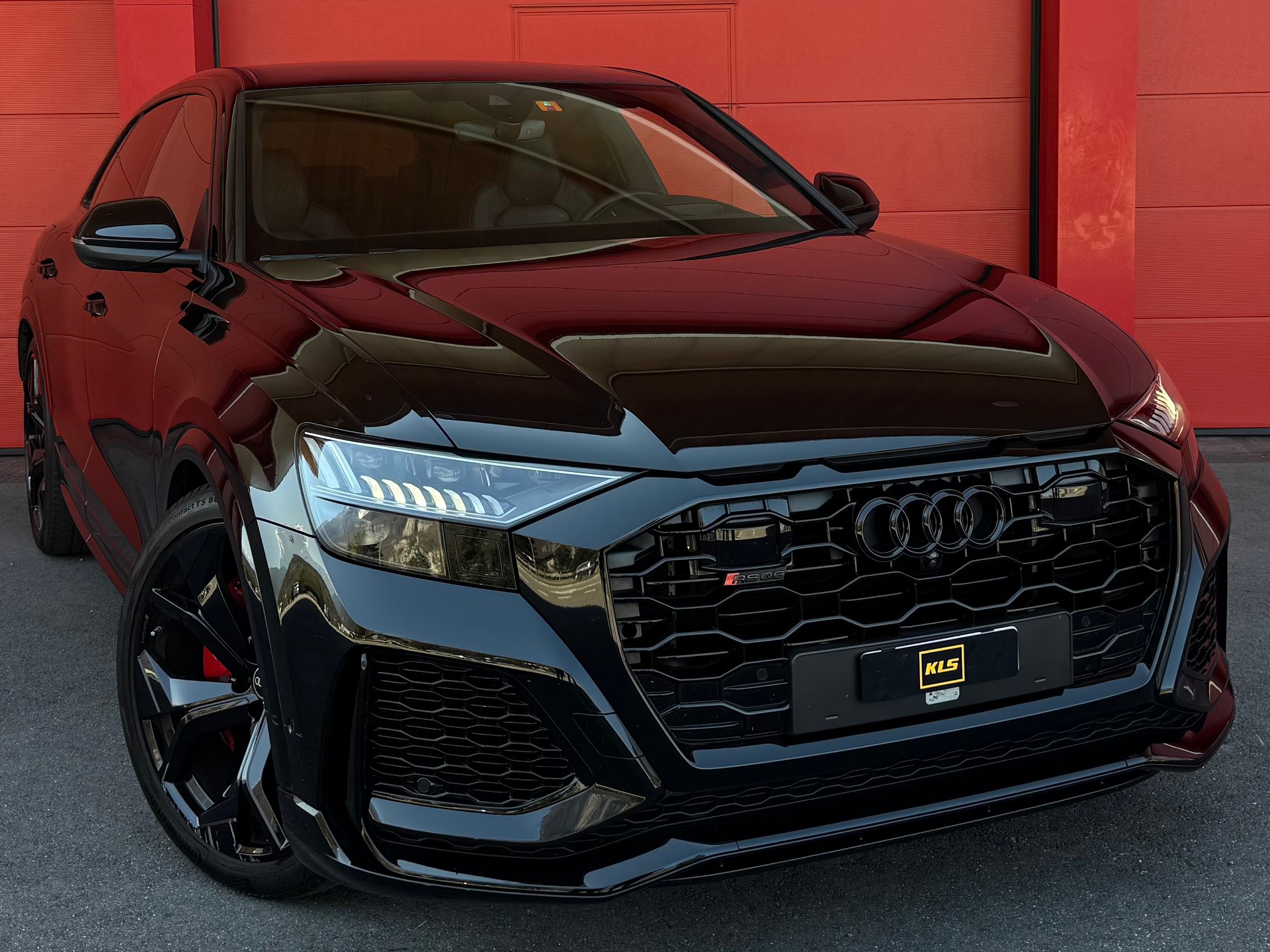 AUDI RSQ8 quattro tiptronic-image-0