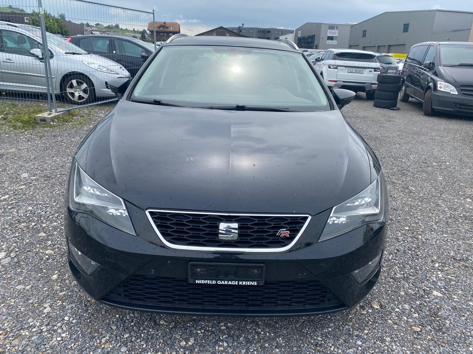 SEAT Leon ST 2.0 TDI FR 4Drive-image-3