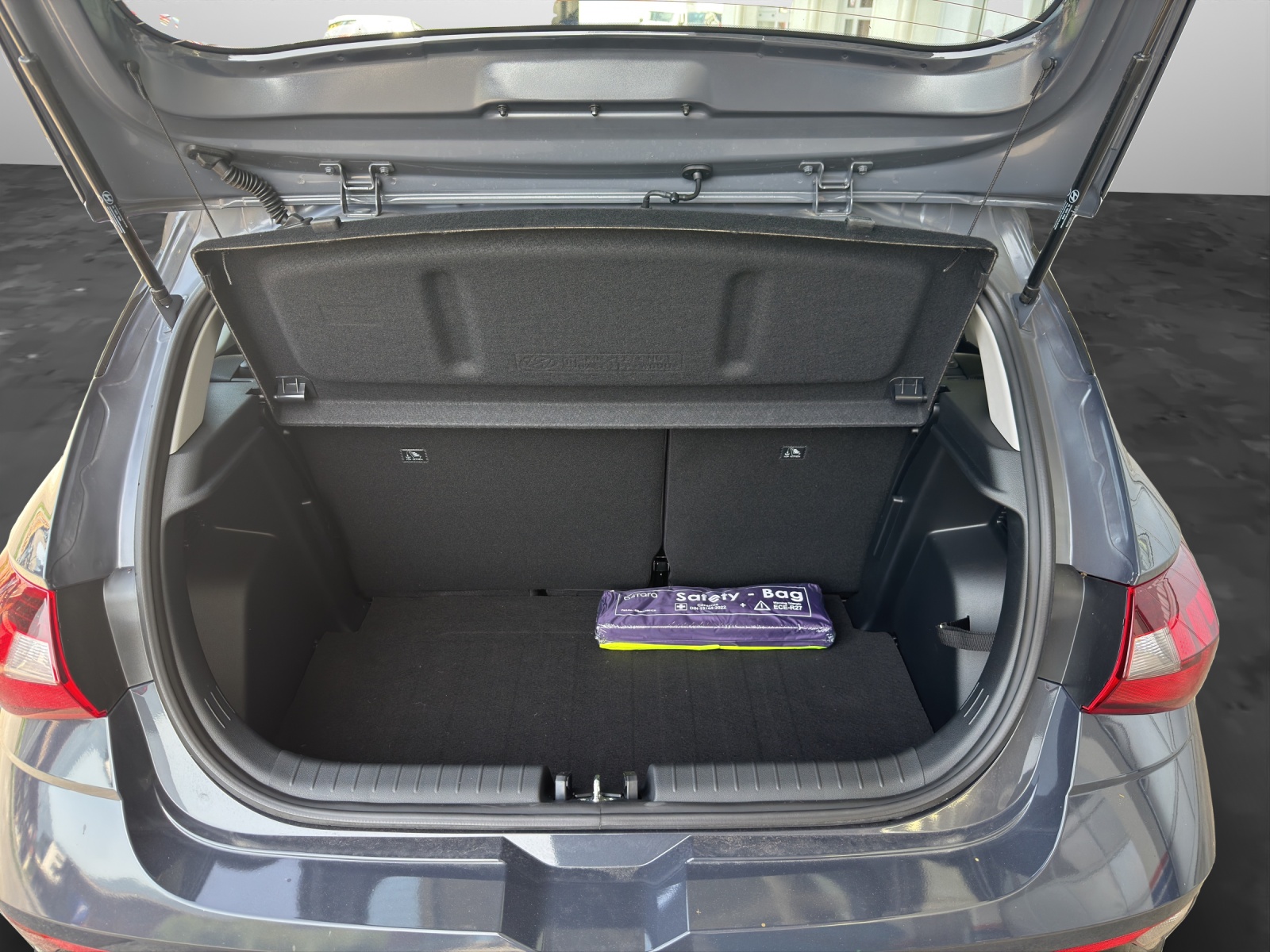 HYUNDAI i20 1.0 T-GDi Origo-image-14