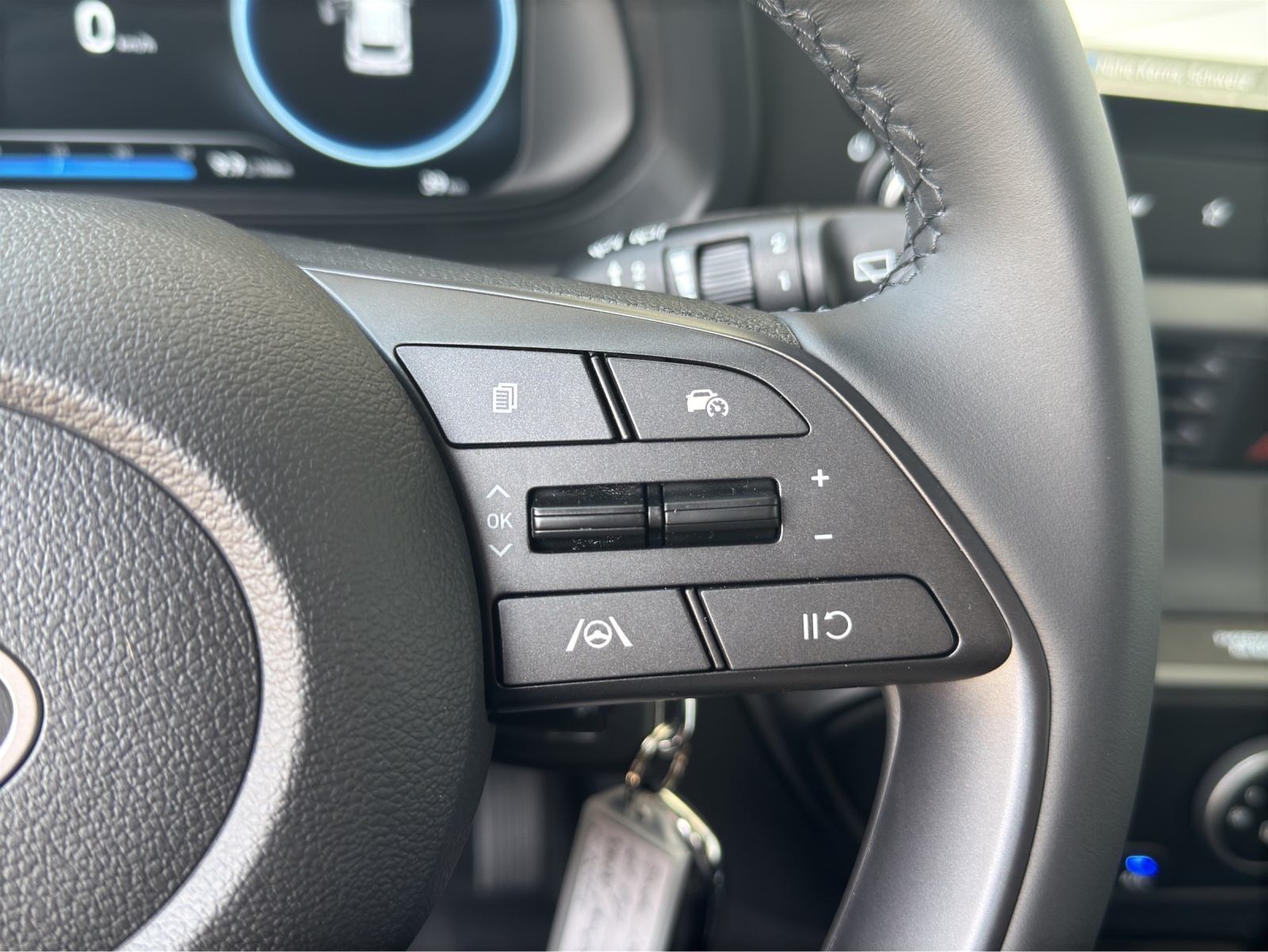 HYUNDAI i20 1.0 T-GDi Origo-image-10
