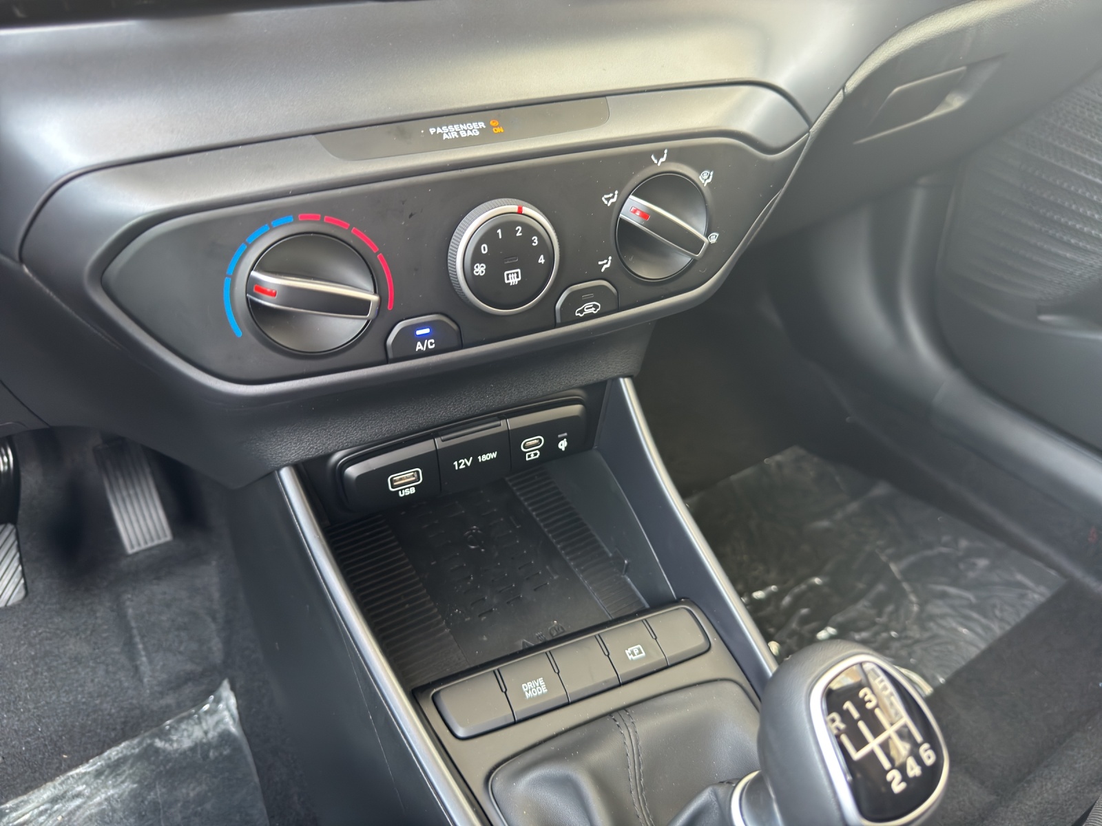HYUNDAI i20 1.0 T-GDi Origo-image-11