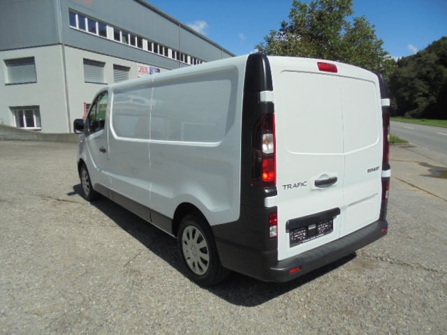 RENAULT Trafic 2.0 Energy dCi 120 3.0t Business L2H1-image-4