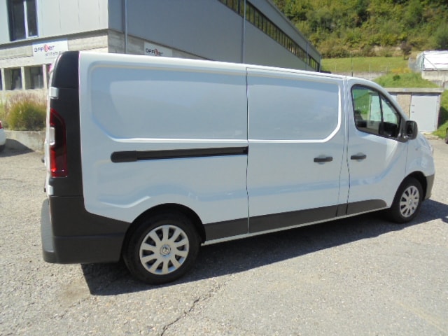 RENAULT Trafic 2.0 Energy dCi 120 3.0t Business L2H1-image-3
