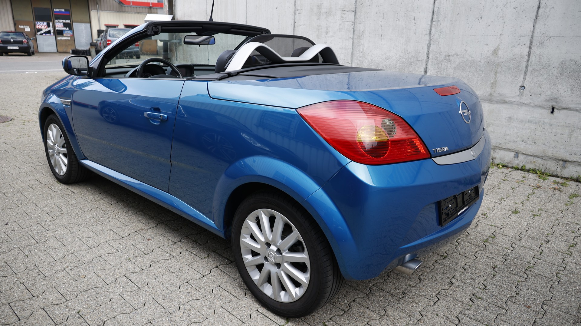 OPEL Tigra 1.8 Sport-image-14
